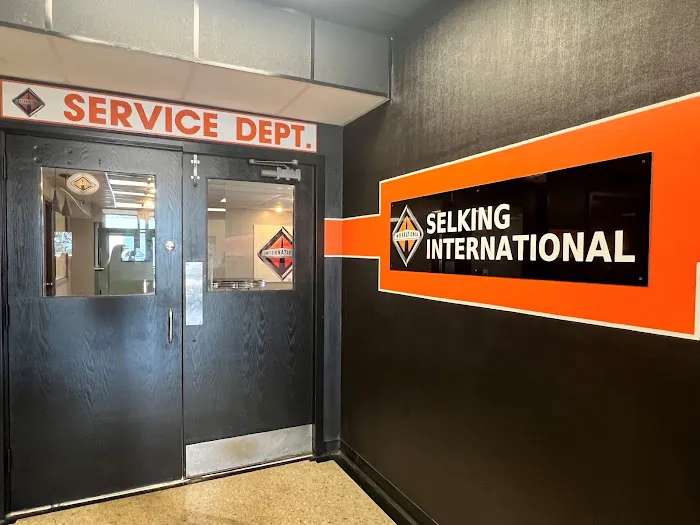 Selking International Service Center - Fort Wayne 9