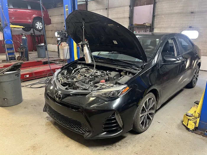 Lansing Car Care Center 9
