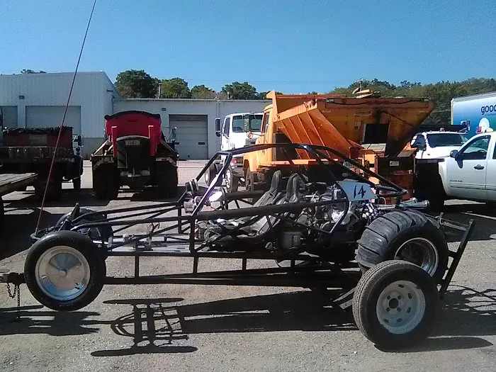 Carl's Tire 7
