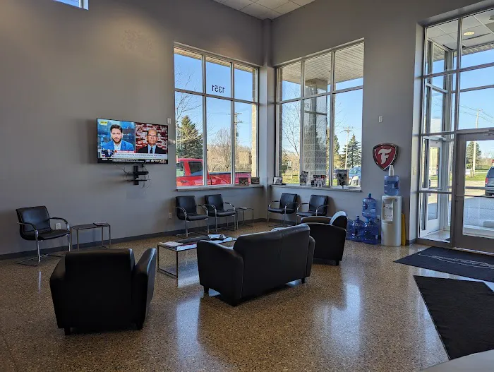 Ronda Auto Centers 3