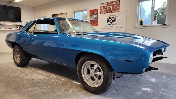 TJ's Custom Garage 5