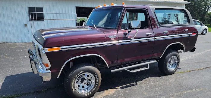 TJ's Custom Garage 3