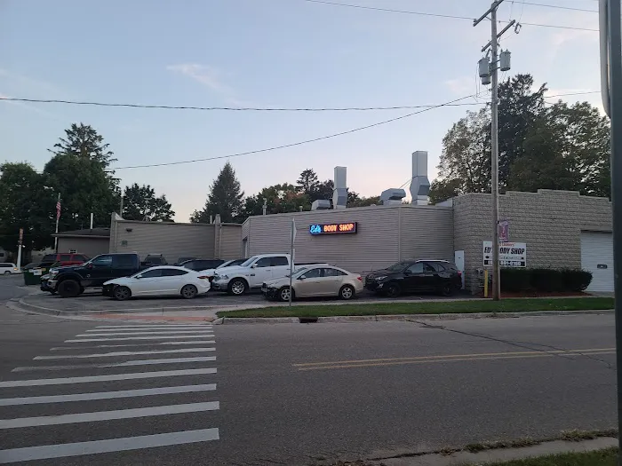 Ed's Body Shop of Caledonia 1