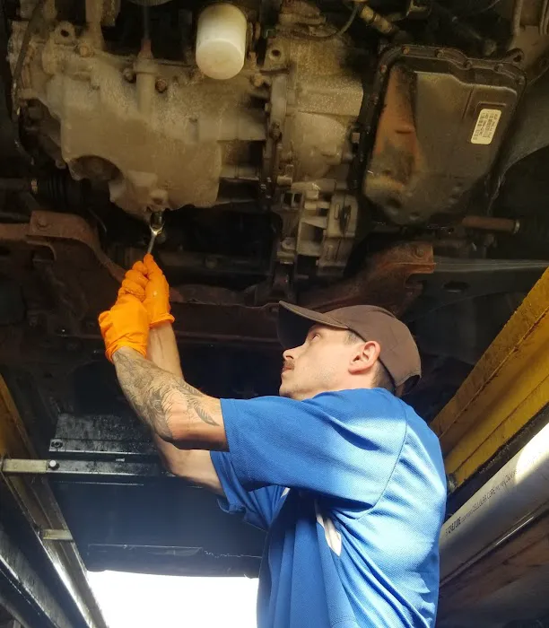 Lowell Express Car Wash & Oil Change 2