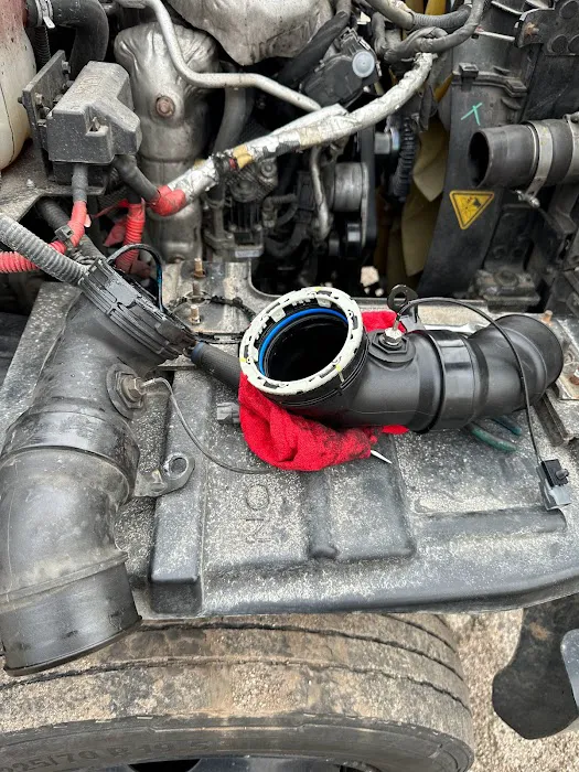 LTS 24 Hour Truck & Trailer Repair/Services 5