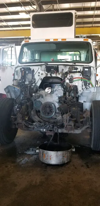 Walker's Truck & Trailer Service 3