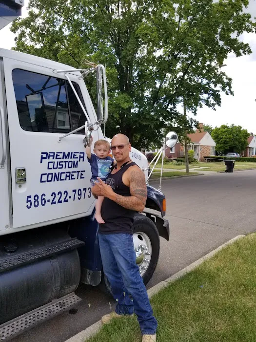 Walker's Truck & Trailer Service 5