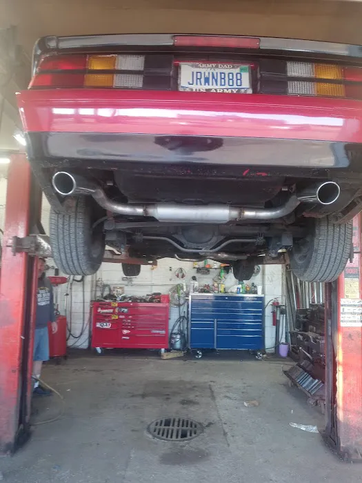 Muffler Man 2