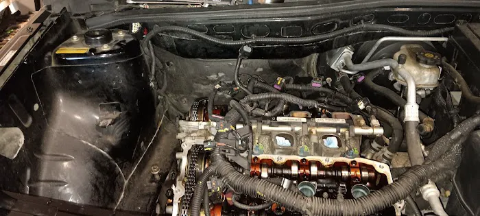Hugo's Auto Repair 1