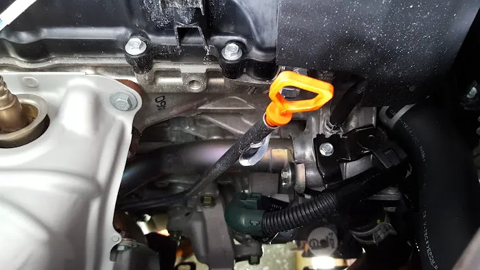 Valvoline Instant Oil Change 6