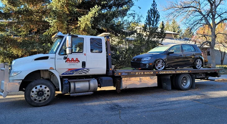Reliable Towing Services for Heavy-Duty Trucks: Expert Support for Commercial Vehicles