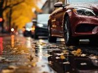 How to Handle Roadside Emergencies in the Rain: Essential Safety Tips and Strategies