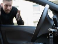 Reliable Roadside Assistance for Locked Out Cars in the USA – Get Help Fast