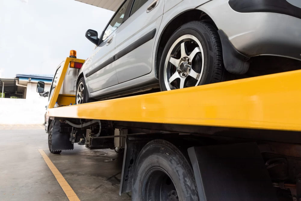 Emergency Towing for Flat Tire Emergencies: A Comprehensive Guide to Quick Assistance