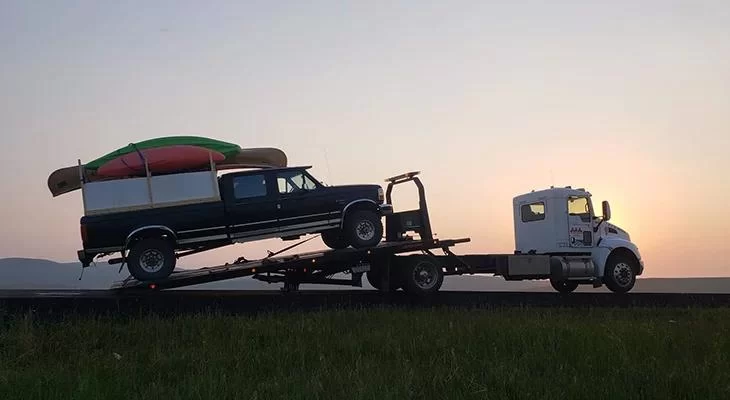 How to Handle Towing Services for Damaged Vehicles: A Comprehensive Guide