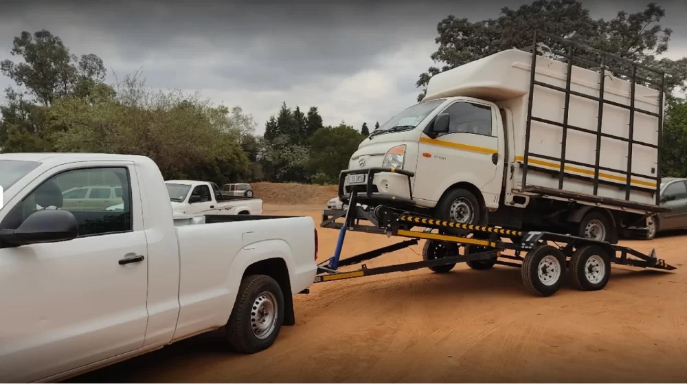 Local Towing Service for Big Trucks: Expert Help When You Need It Most