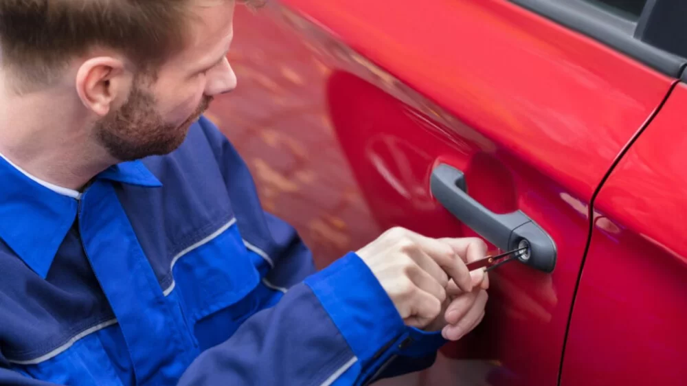 Reliable 24-Hour Car Lockout Service: Quick Help When You Need It