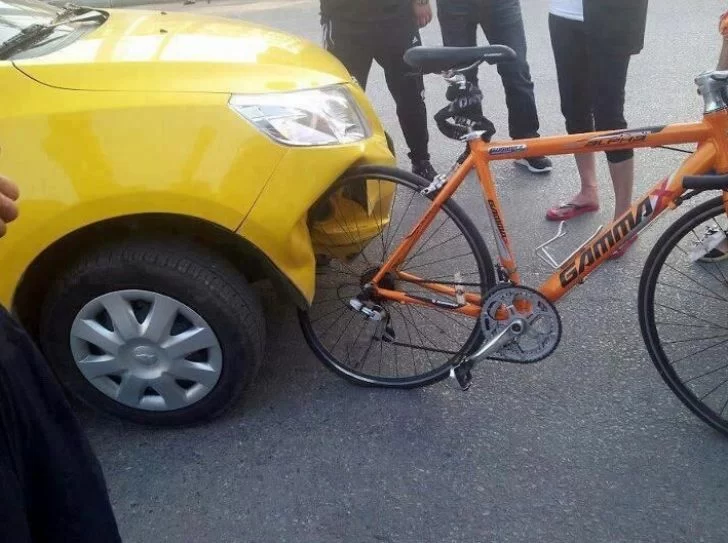 How to Handle a Car Accident with a Bicycle: A Step-by-Step Guide