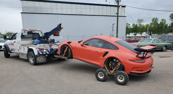 Towing Help for Vehicles with Flat Tires: Fast and Reliable Assistance in the USA