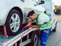 What Roadside Assistance Covers for Lockout Services – Comprehensive Guide
