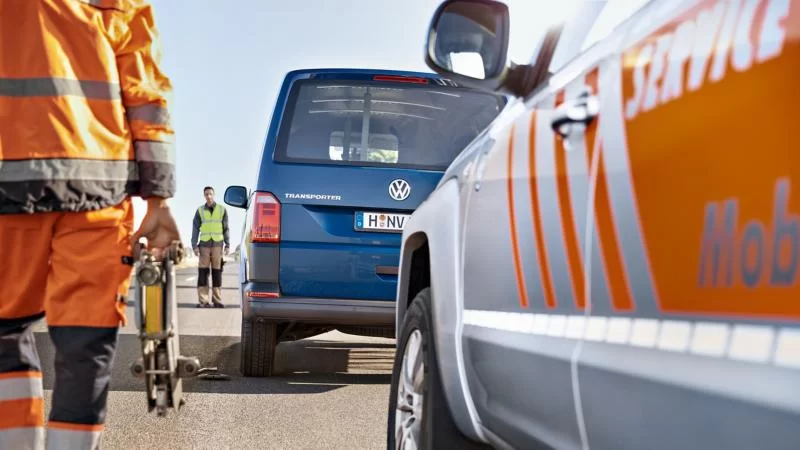 Best Roadside Assistance for Commercial Vehicles: Reliable Emergency Support and Services