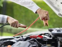 How to Safely Use Jumper Cables: Essential Tips for a Safe and Effective Jump Start
