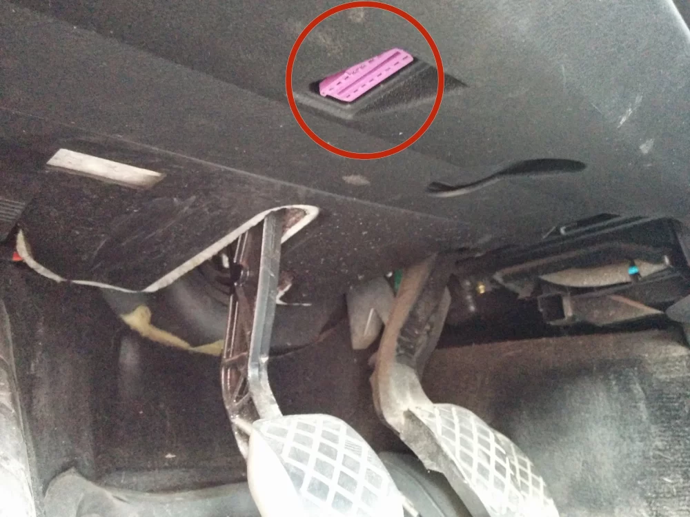 How to Replace a Car's Camshaft Position Sensor – Step-by-Step Guide