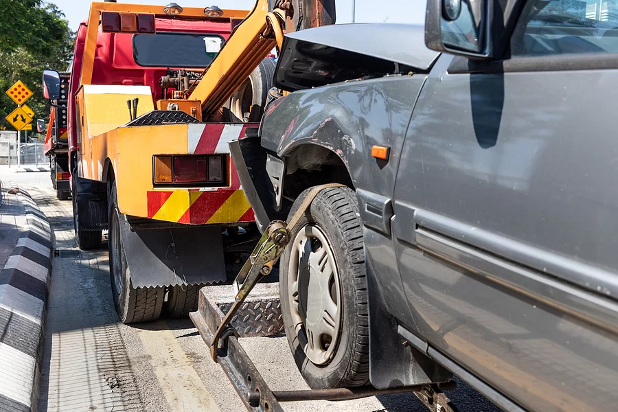 Best Auto Repair Stations for Emergency Towing: Essential Services You Need