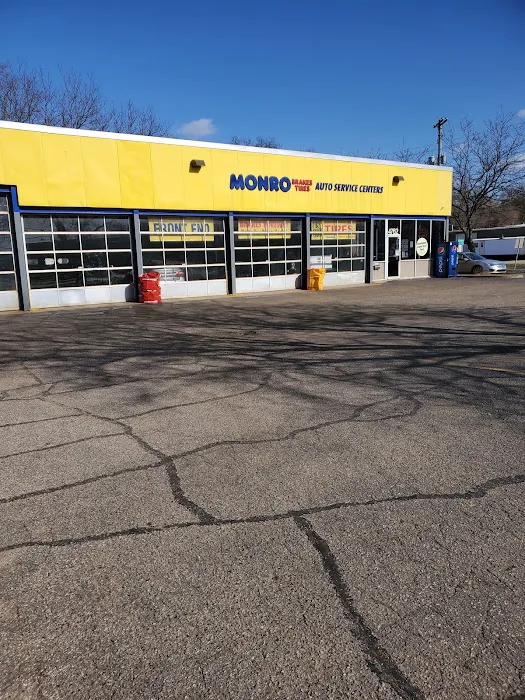 Monro Auto Service and Tire Centers 4