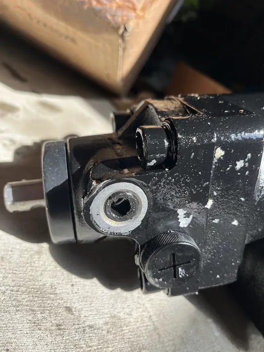 Detroit Axle 0