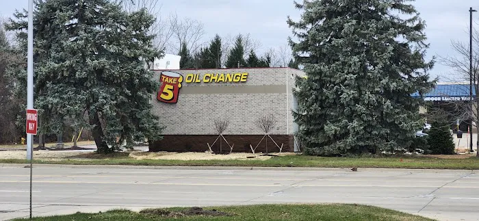 Take 5 Oil Change 0