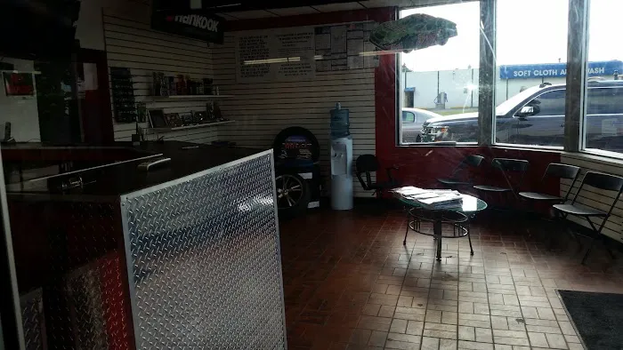 Roadway Auto Center - Auto Repair, Tires, & Oil Change 7