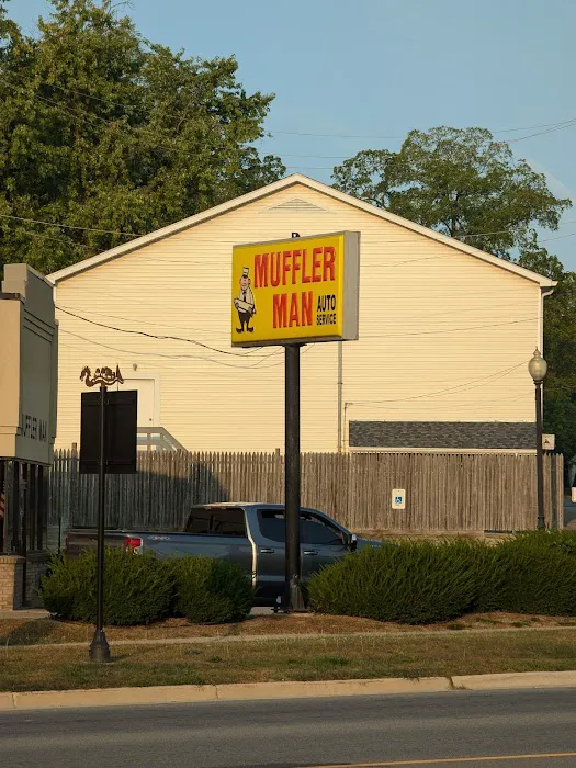 Muffler Man 1