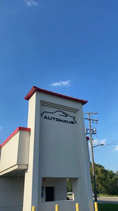 Autohaus Collision 4
