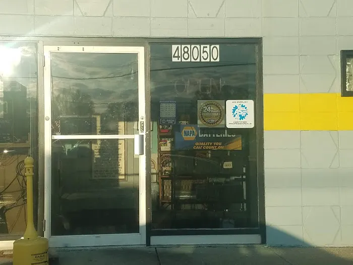Nash's Auto Service 4