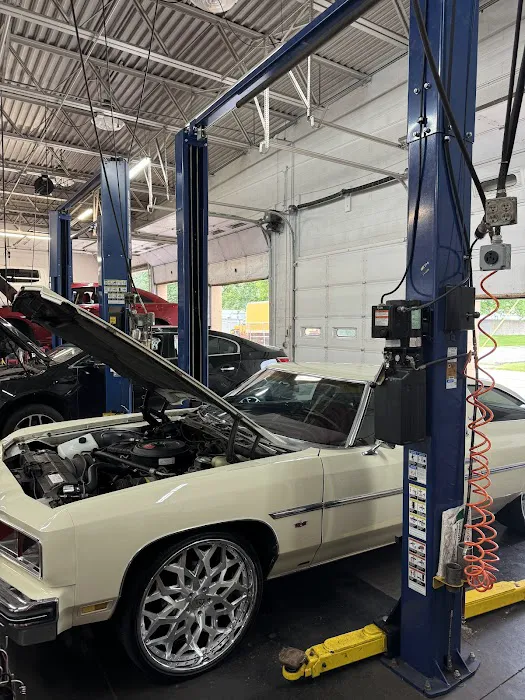 N & N Auto Service 8