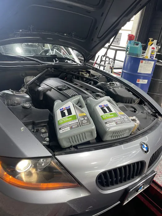 Zazz Garage Oil Change Centers 7