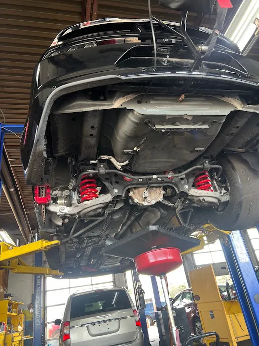 A ONE MECHANIC 0