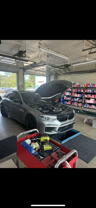 JRs Valvoline Express Care 3