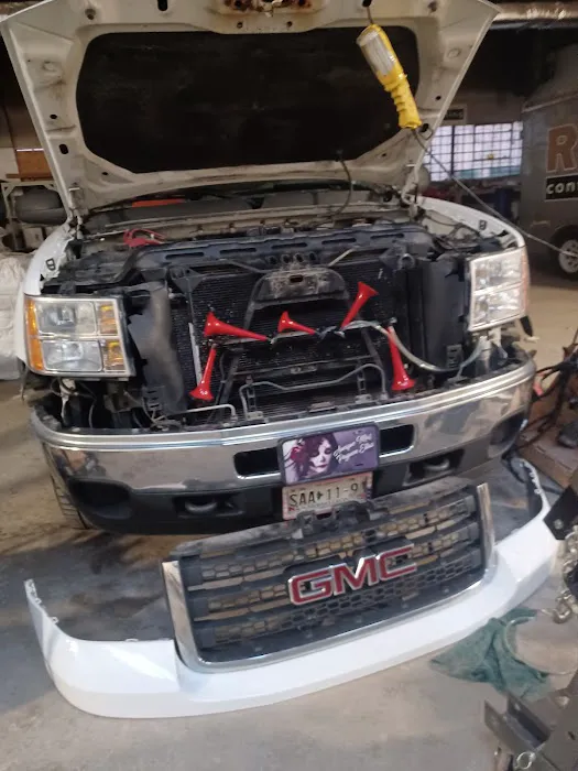 Fenix Parts Detroit (Previously American & Import Auto Parts) 0