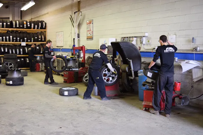 Detroit Wheel & Tire 4