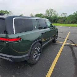 Rivian Service + Demo Center ico