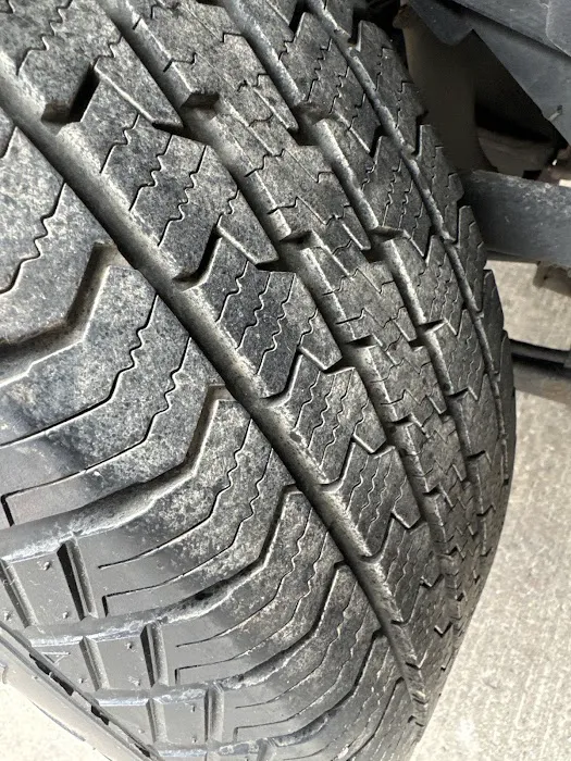 Kelly Tires 5