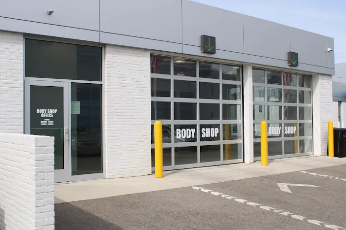 Serra Chevrolet Body Shop 3