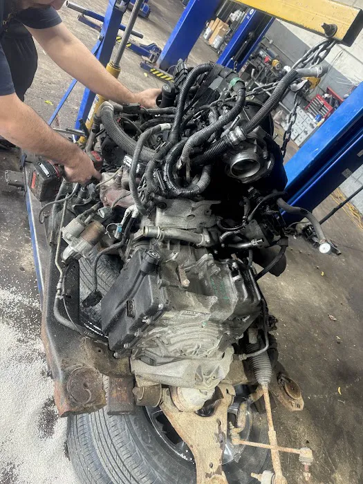 DETROIT TIRE & Mufflers 5