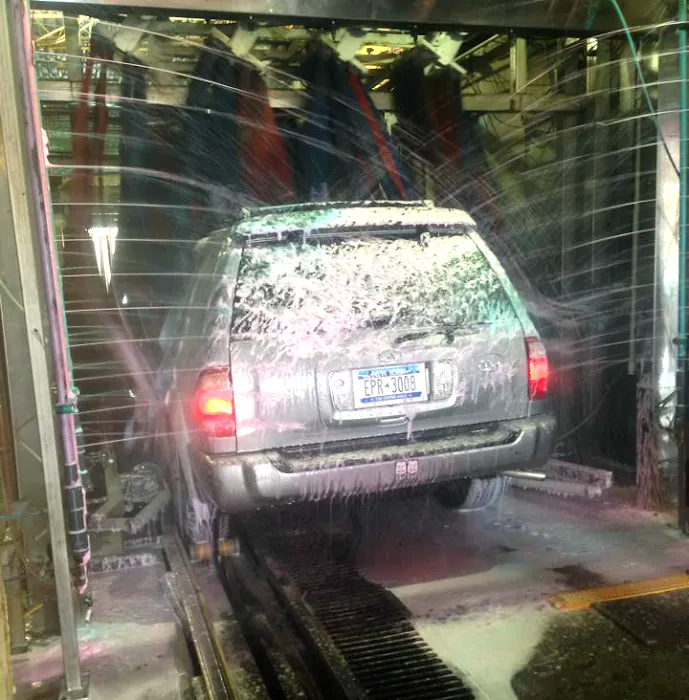 4 Seasons Car Wash 9