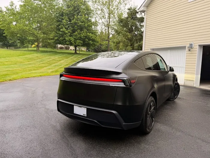 Auto Polishing Center - XPEL 4