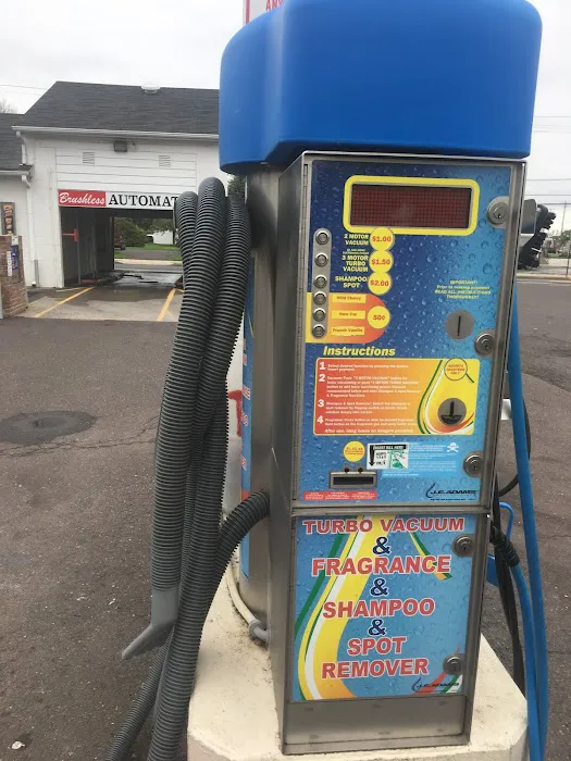 Tom's Carwash 9
