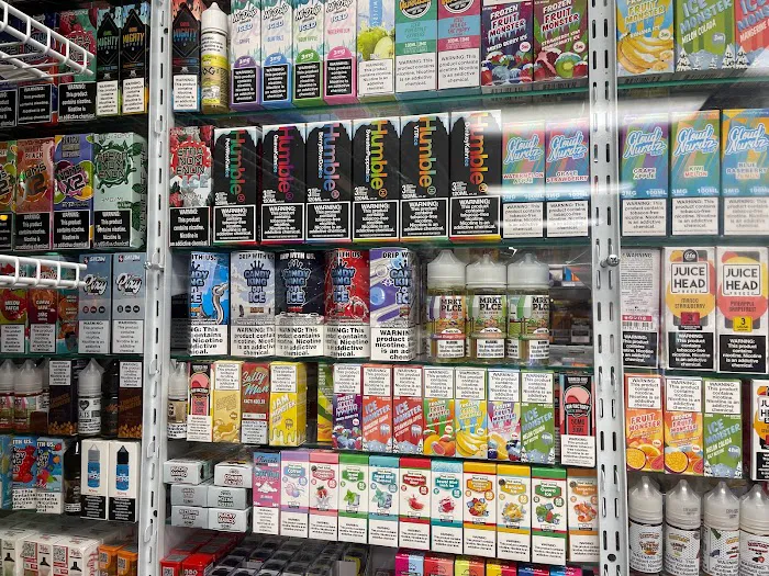 5th Street Smoke Shop/gas Station 5