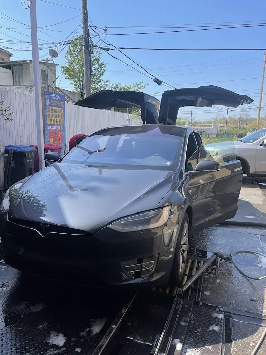 Final Touch Car Wash & Detailing 3